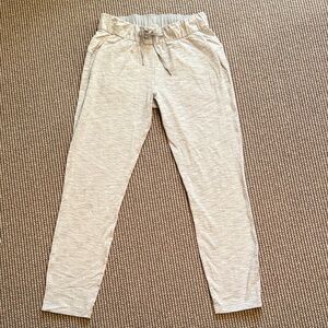 Lululemon Women’s Jogger Pants